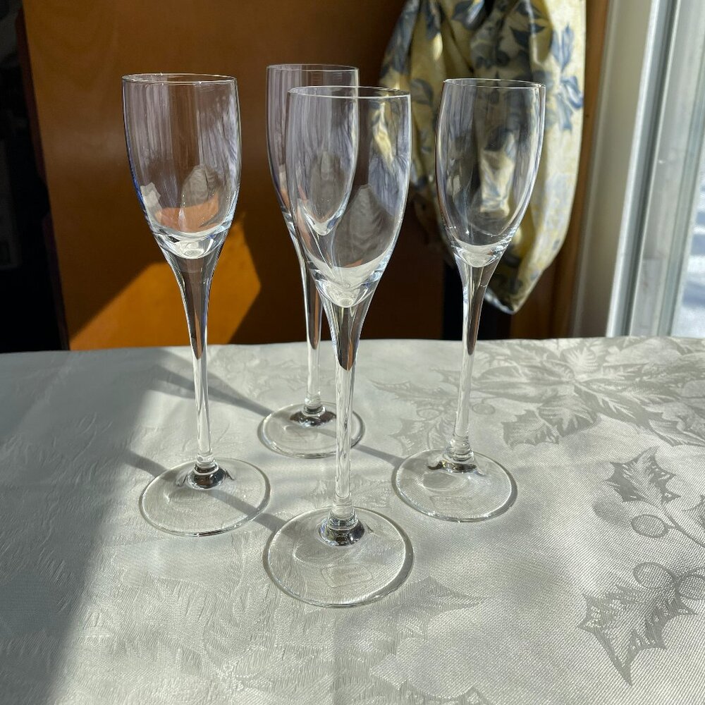 Set of 4 Crate & Barrel Slovakia Tall Stemmed 7” Crystal Cordial Liqueur Glasses
